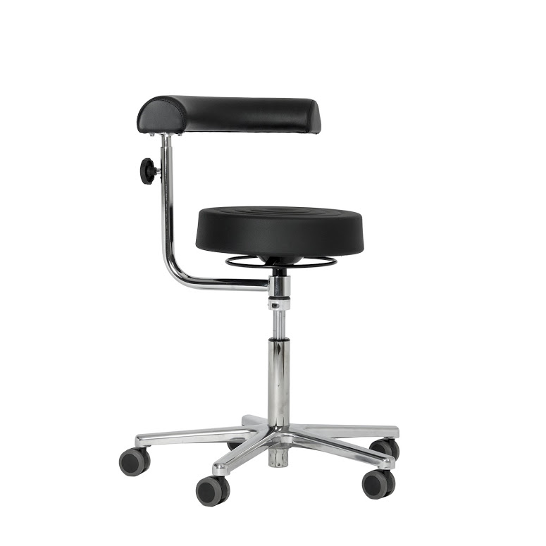 Erzieherhocker-mit-Bogenlehne-1760-1 Lehnenhocker mit Ringauslösung